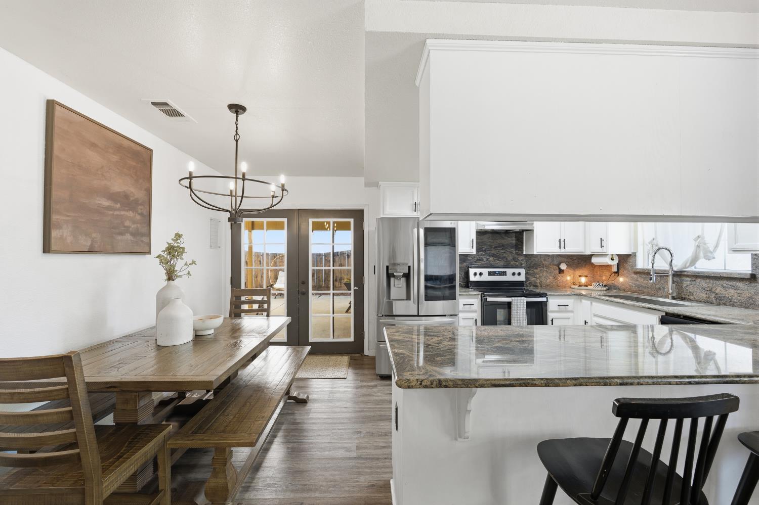 970 W Tuolumne Rd, Turlock, CA 95382