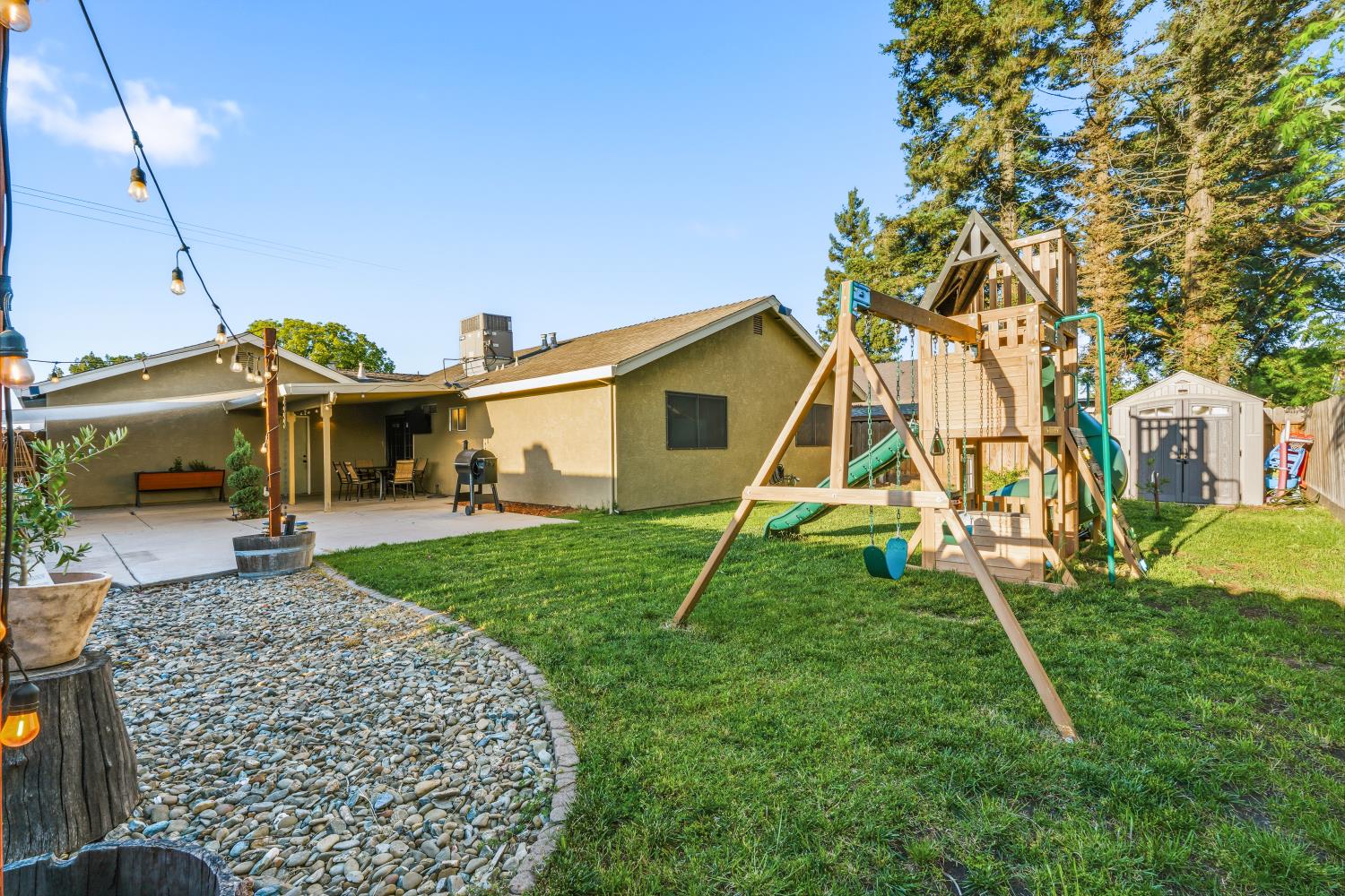 970 W Tuolumne Rd, Turlock, CA 95382