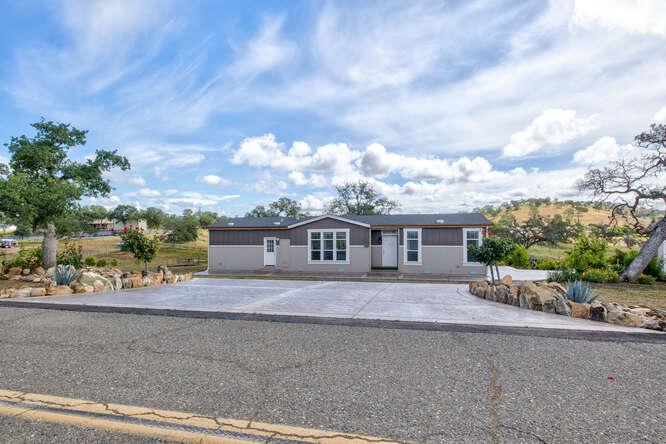 10384 Jalapa Way, La Grange, CA 95329