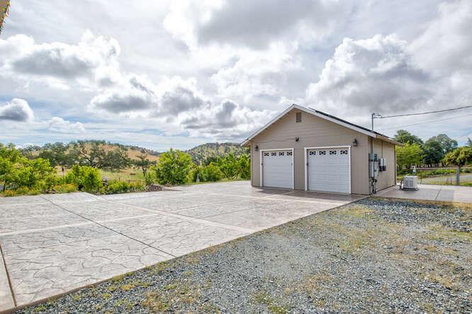 10384 Jalapa Way, La Grange, CA 95329