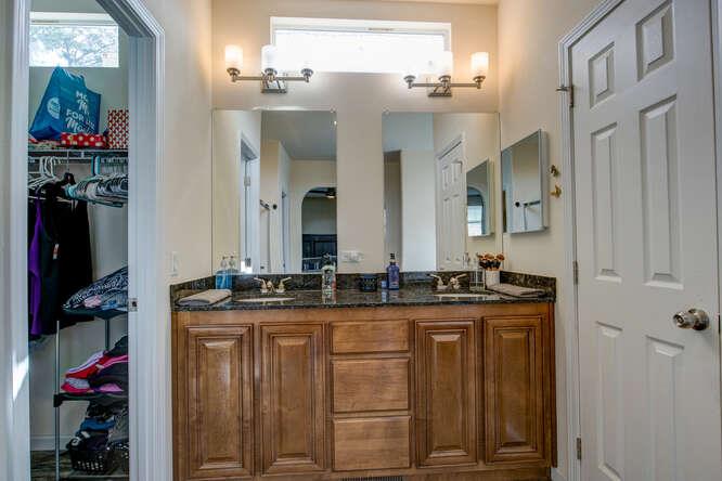 10384 Jalapa Way, La Grange, CA 95329