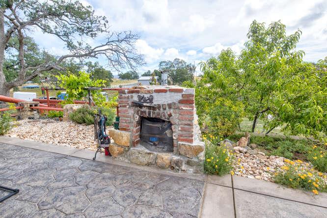 10384 Jalapa Way, La Grange, CA 95329