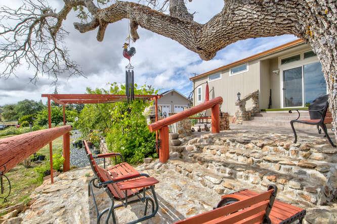 10384 Jalapa Way, La Grange, CA 95329