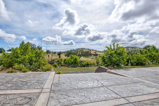 10384 Jalapa Way, La Grange, CA 95329