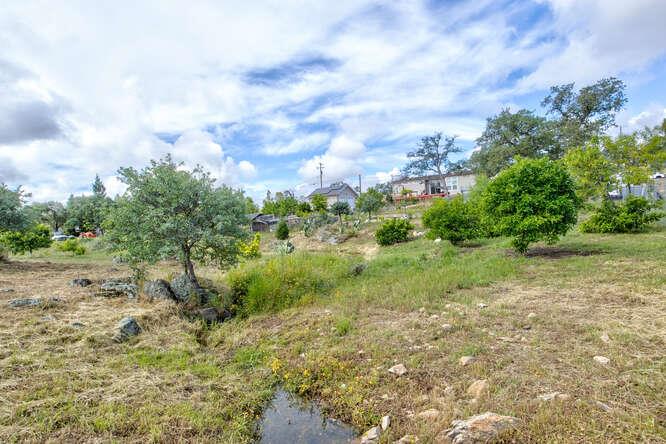 10384 Jalapa Way, La Grange, CA 95329