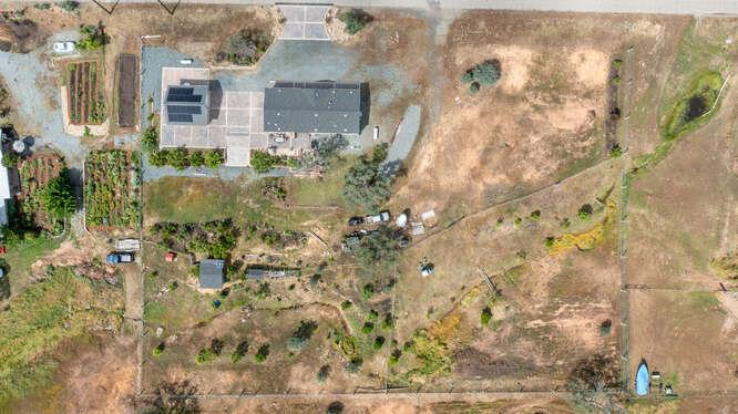 10384 Jalapa Way, La Grange, CA 95329