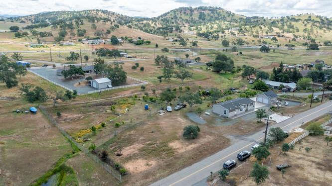 10384 Jalapa Way, La Grange, CA 95329