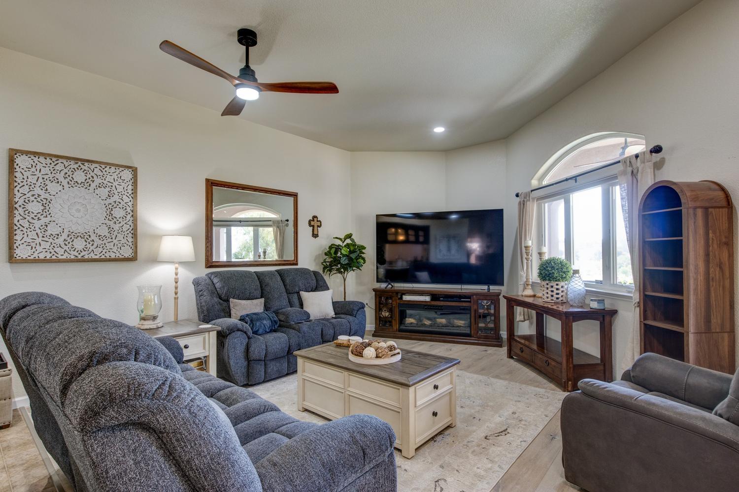 8420 Vista Verde, La Grange, CA 95329