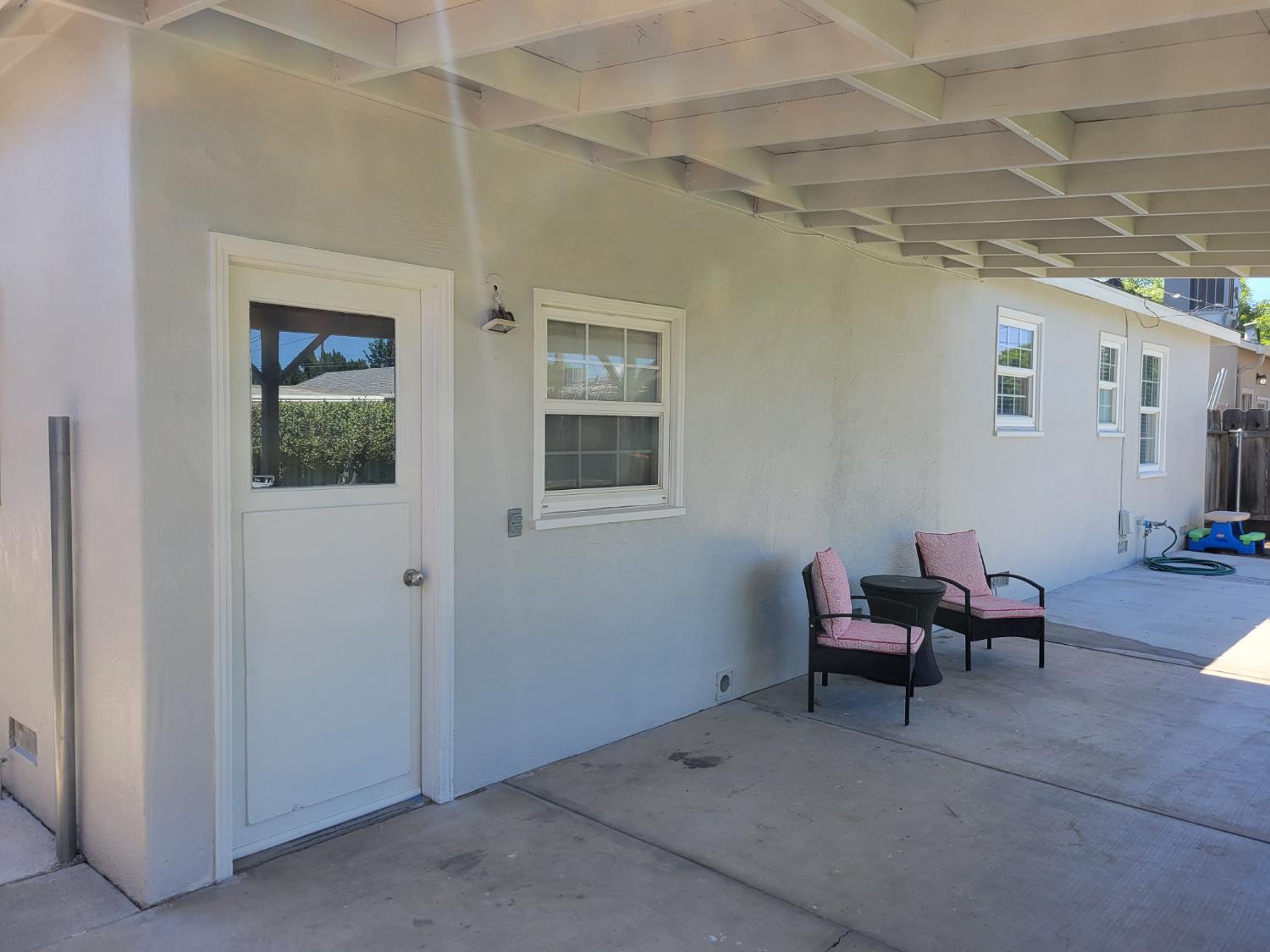 517 Fir St, Manteca, CA 95336