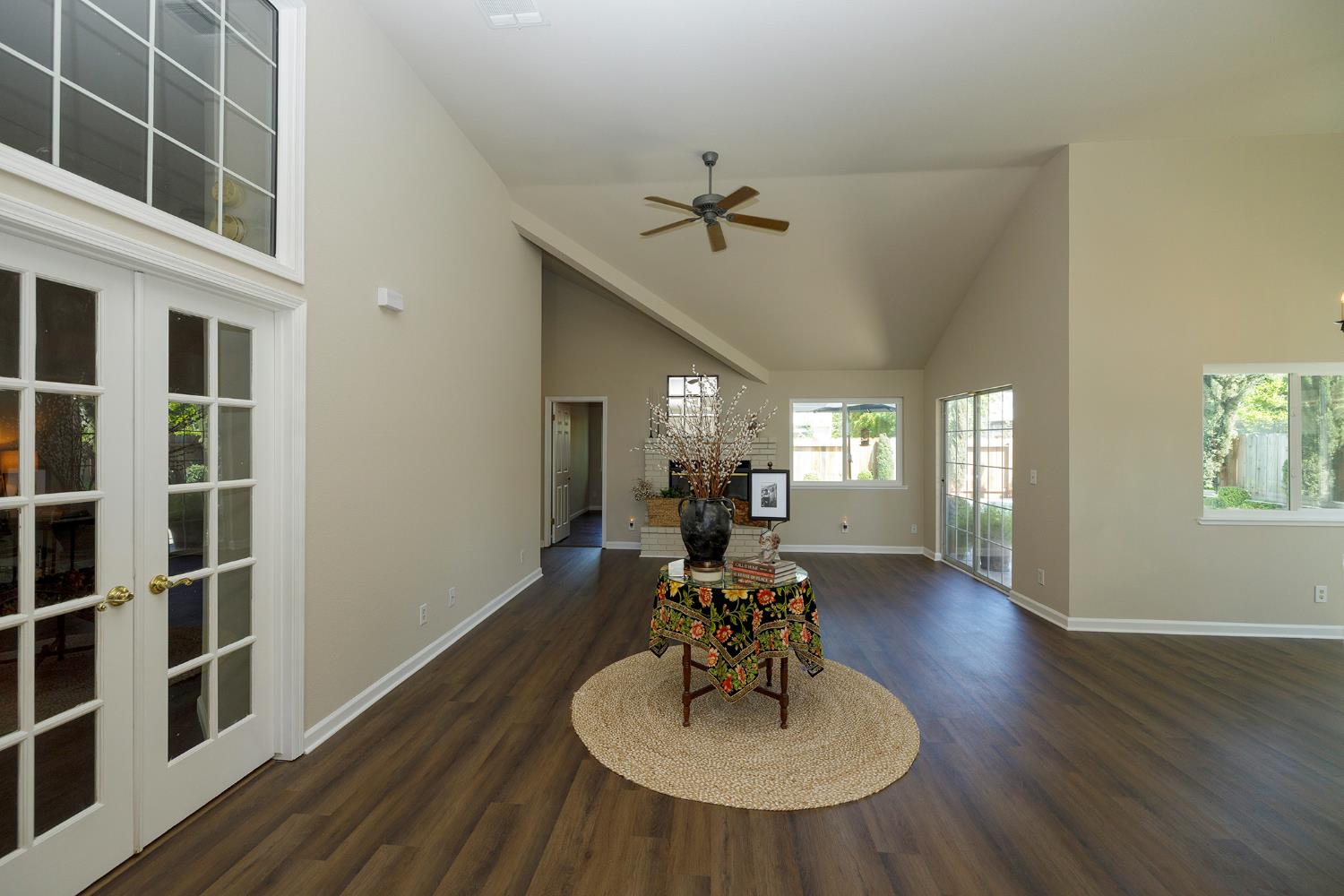 2420 Colorado, Turlock, CA 95382