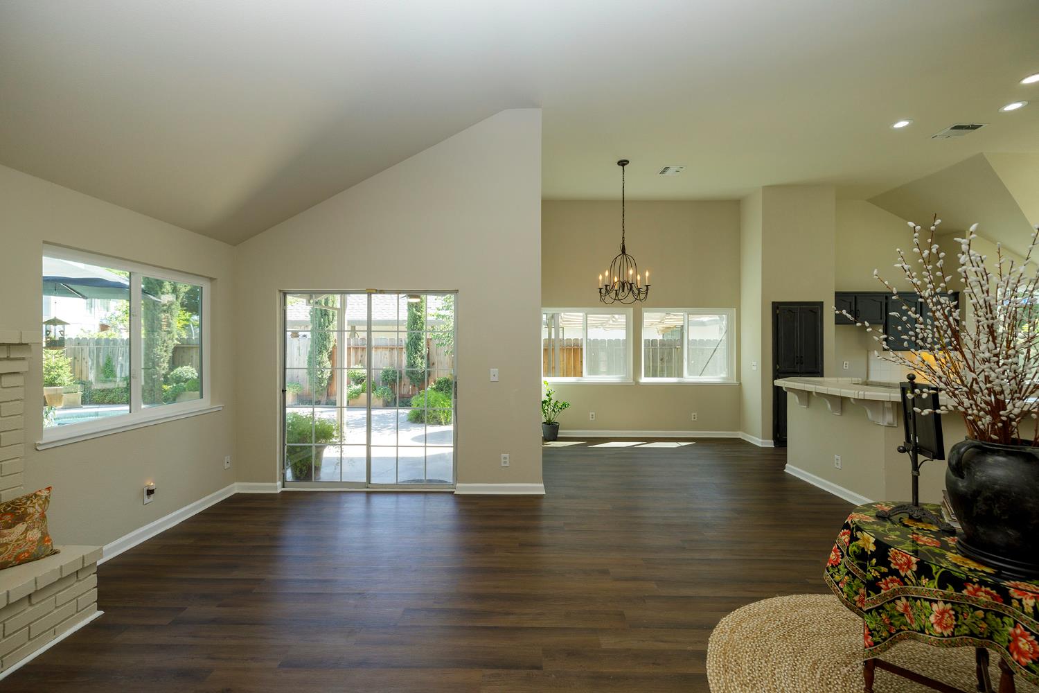 2420 Colorado, Turlock, CA 95382