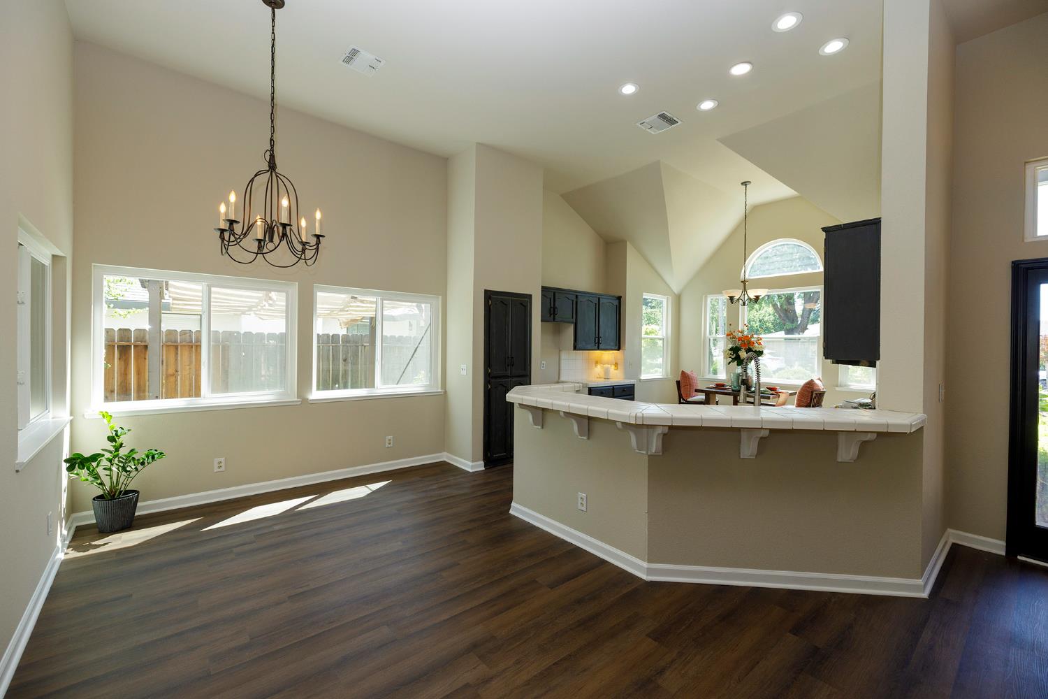 2420 Colorado, Turlock, CA 95382