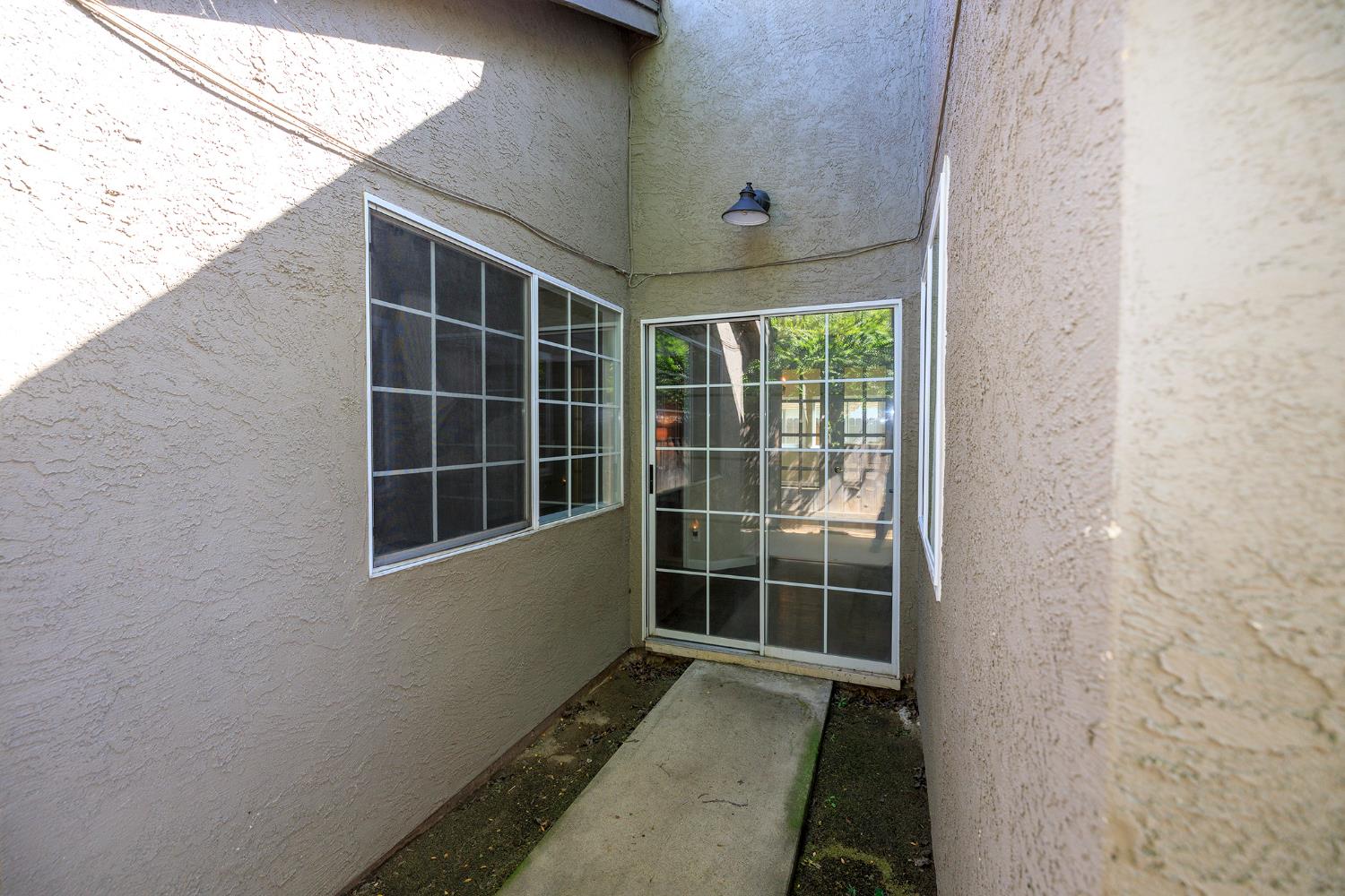 2420 Colorado, Turlock, CA 95382