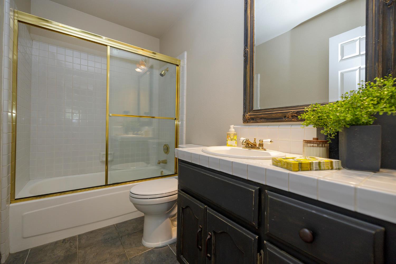 2420 Colorado, Turlock, CA 95382