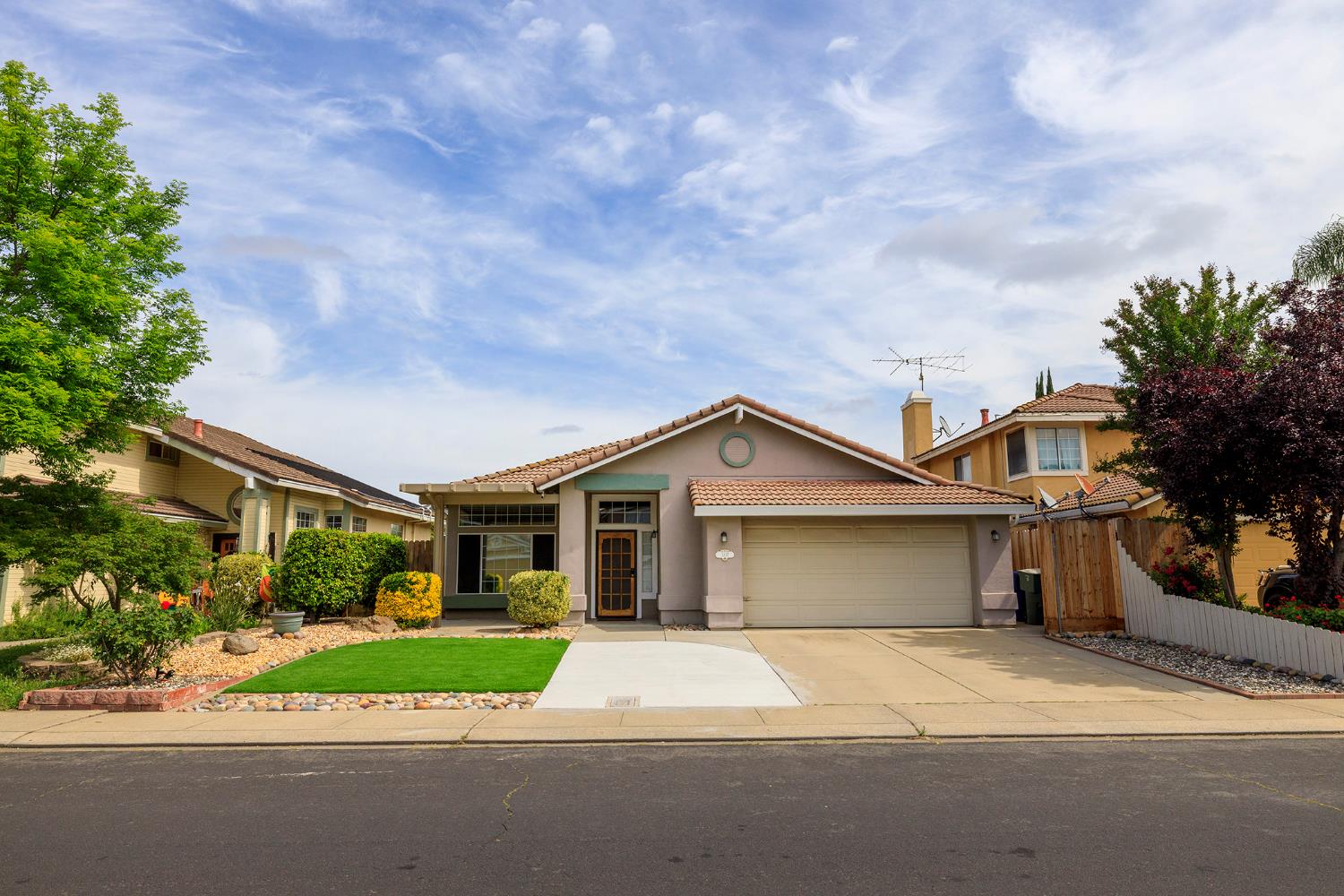 3817 Wilkesboro Ave, Modesto, CA 95357