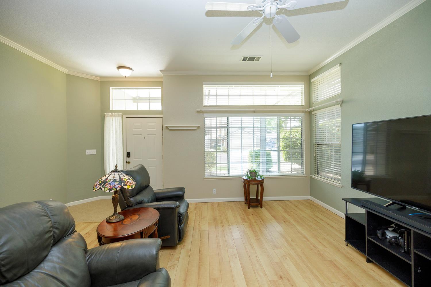 3817 Wilkesboro Ave, Modesto, CA 95357