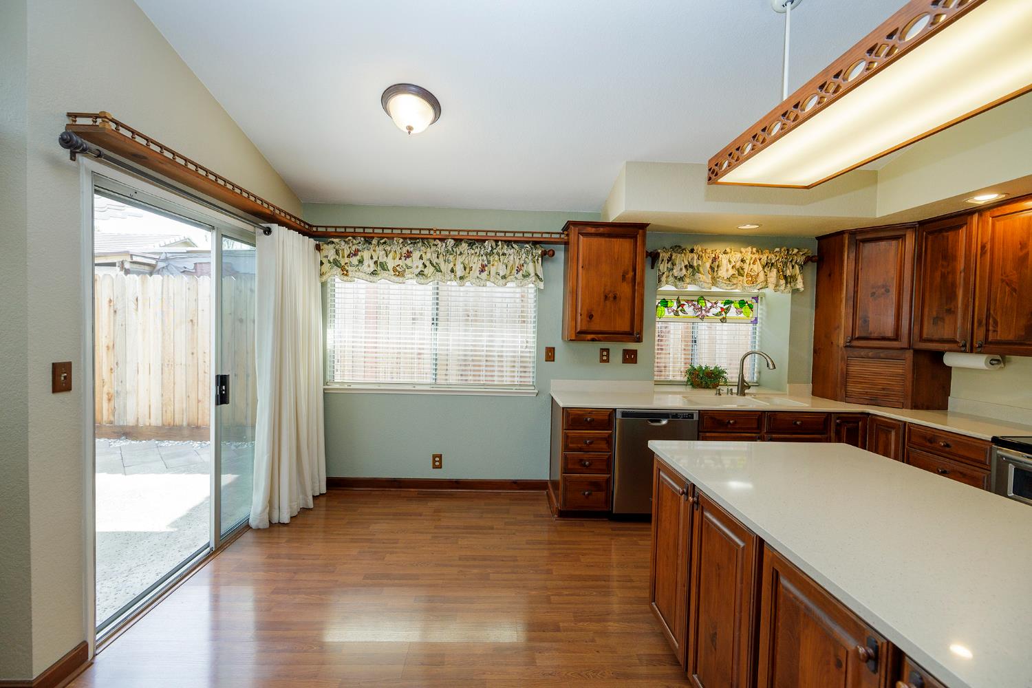 3817 Wilkesboro Ave, Modesto, CA 95357