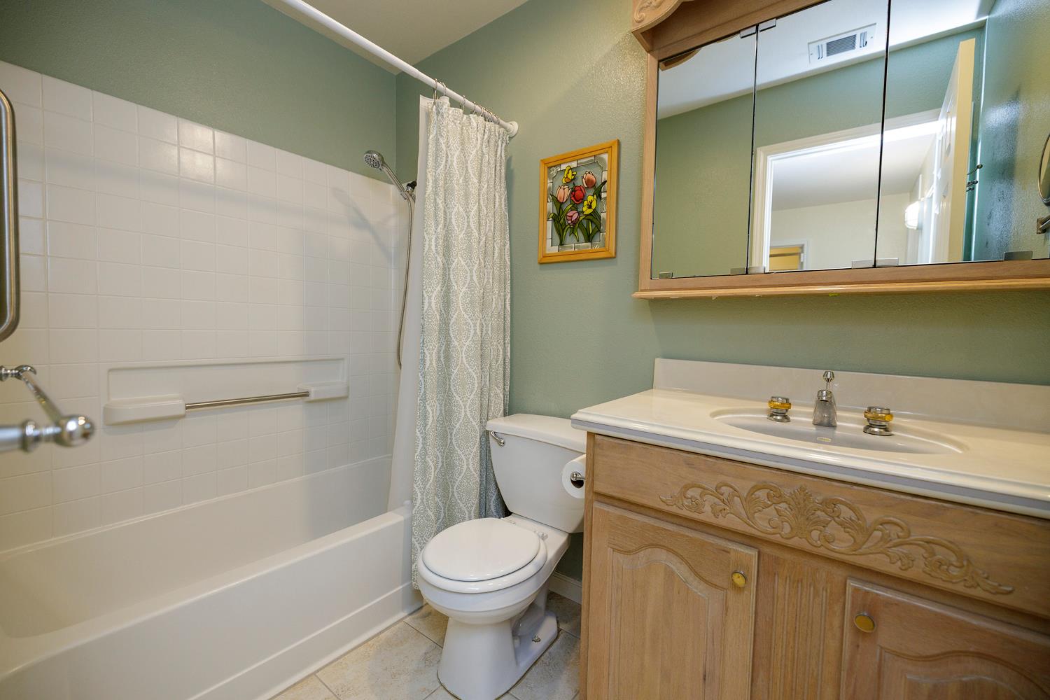 3817 Wilkesboro Ave, Modesto, CA 95357