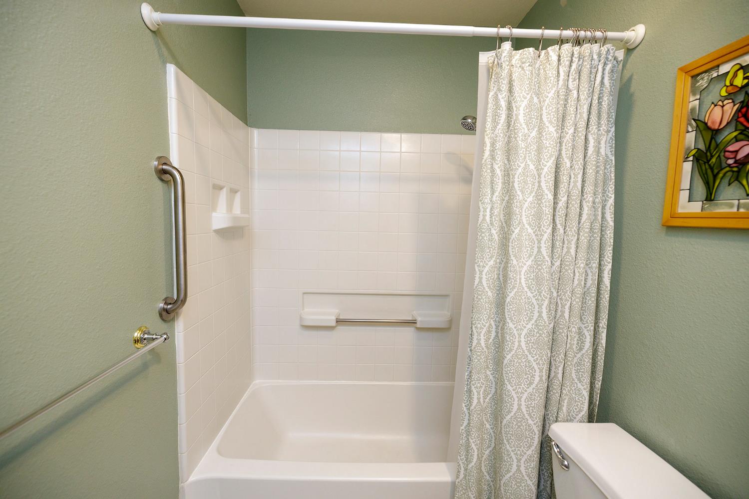 3817 Wilkesboro Ave, Modesto, CA 95357