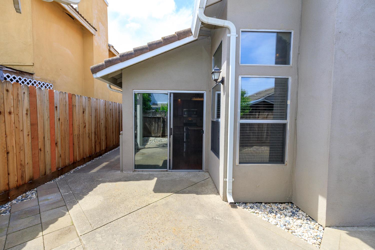 3817 Wilkesboro Ave, Modesto, CA 95357