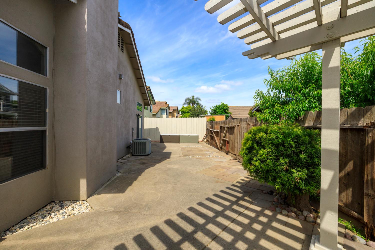 3817 Wilkesboro Ave, Modesto, CA 95357