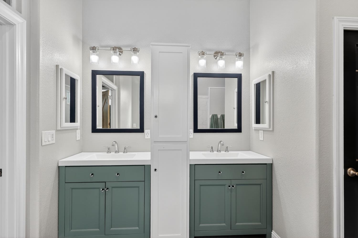 850 Sandstone Way, Atwater, CA 95301