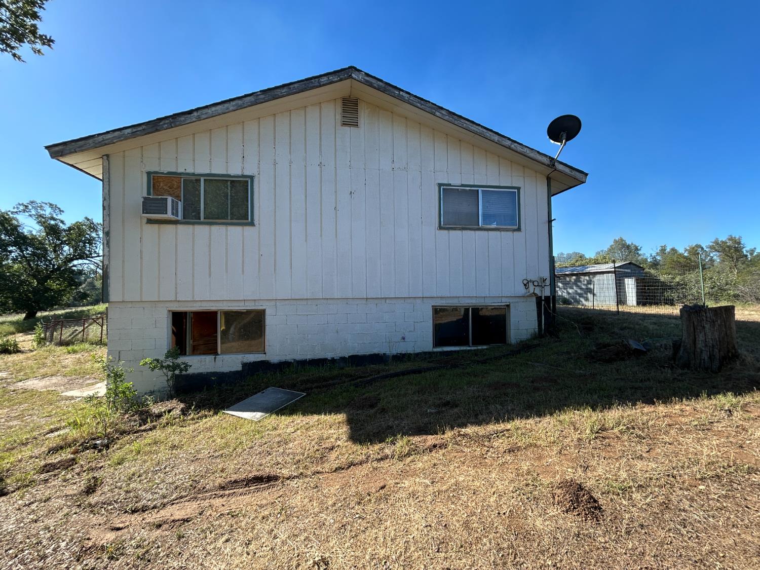 32012 Hartley Rd, North Fork, CA 93643