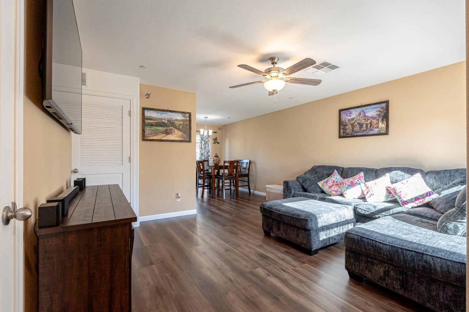 415 Morena Dr, Los Banos, CA 93635