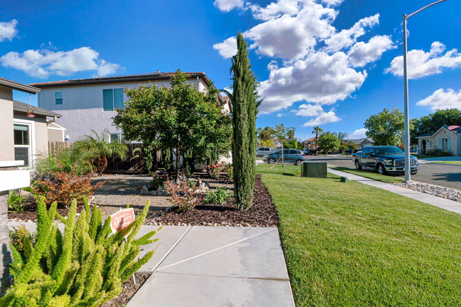 415 Morena Dr, Los Banos, CA 93635