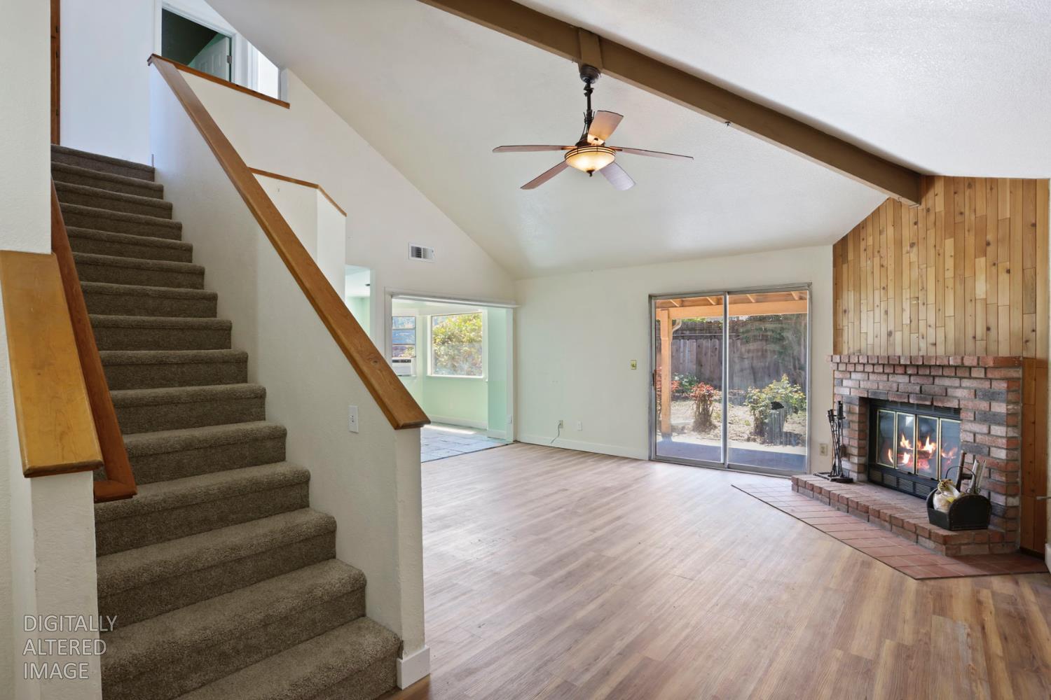 1204 Dezzani Ln, Modesto, CA 95358