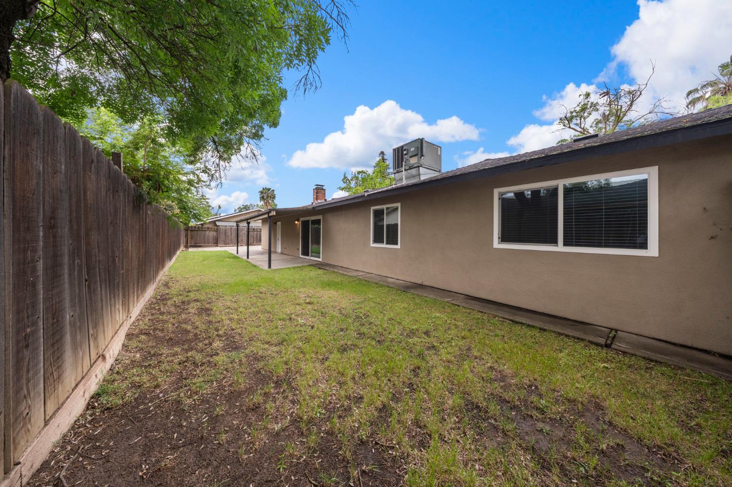 1120 Shasta Ave, Modesto, CA 95358