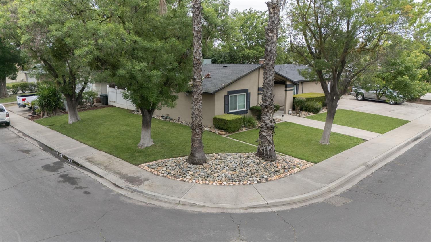 1120 Shasta Ave, Modesto, CA 95358