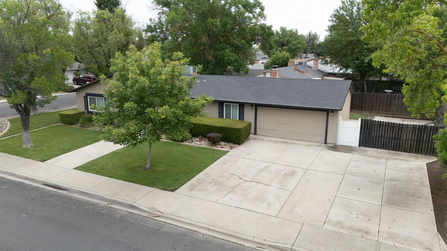 1120 Shasta Ave, Modesto, CA 95358