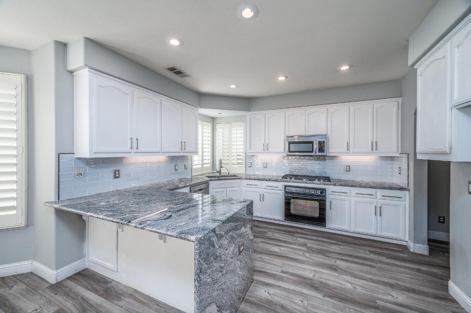 2800 Olympus Ct, Modesto, CA 95356