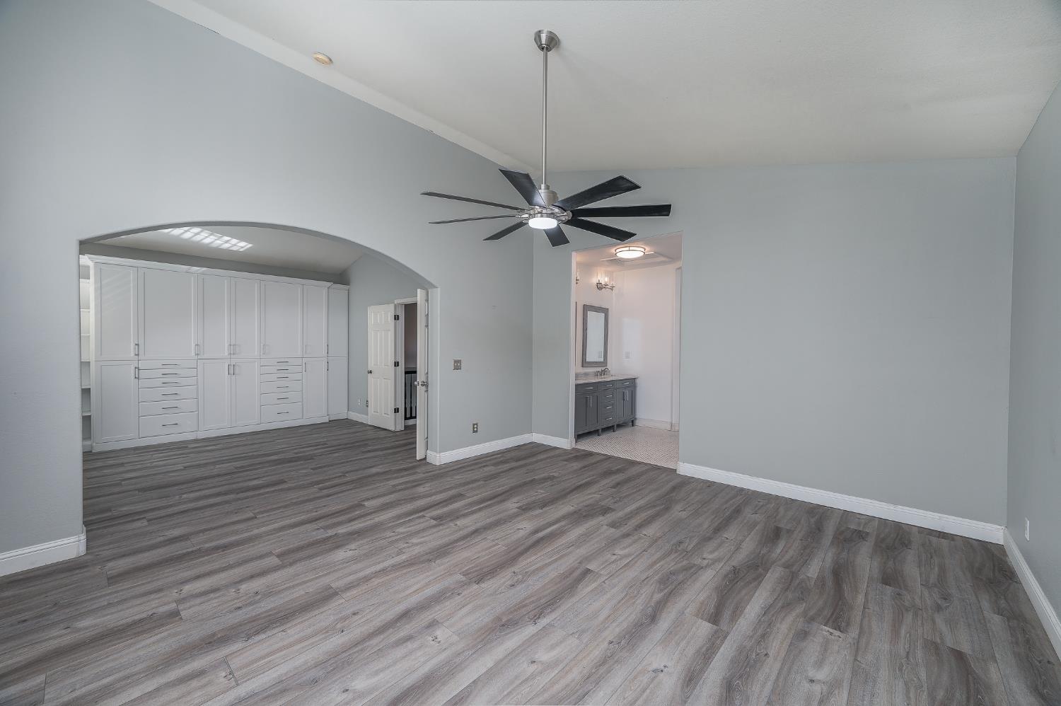 2800 Olympus Ct, Modesto, CA 95356