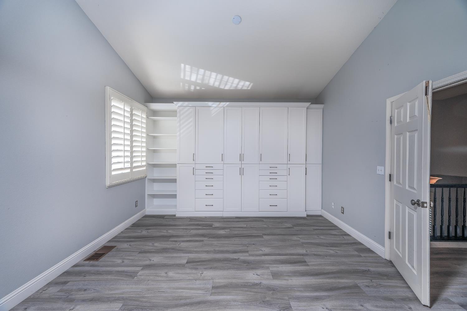 2800 Olympus Ct, Modesto, CA 95356