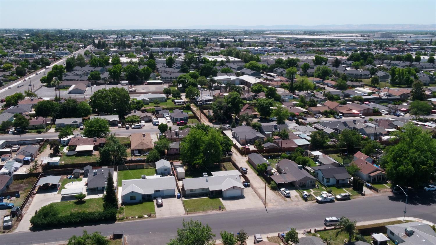 1636 Woodworth Ave, Modesto, CA 95351