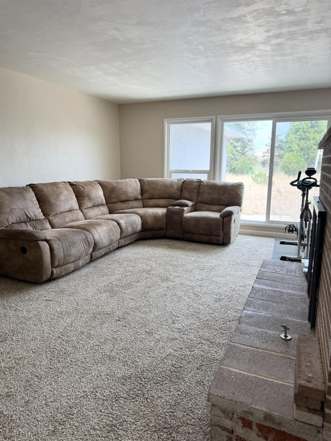 1101 E Monte Vista Ave, Turlock, CA 95382