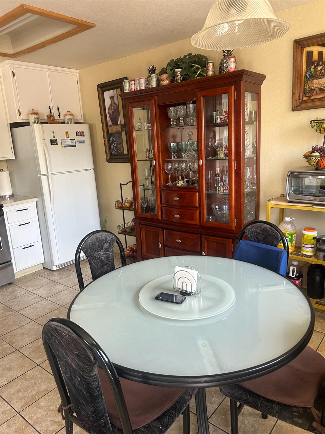 304 W madison St, Modesto, CA 95351