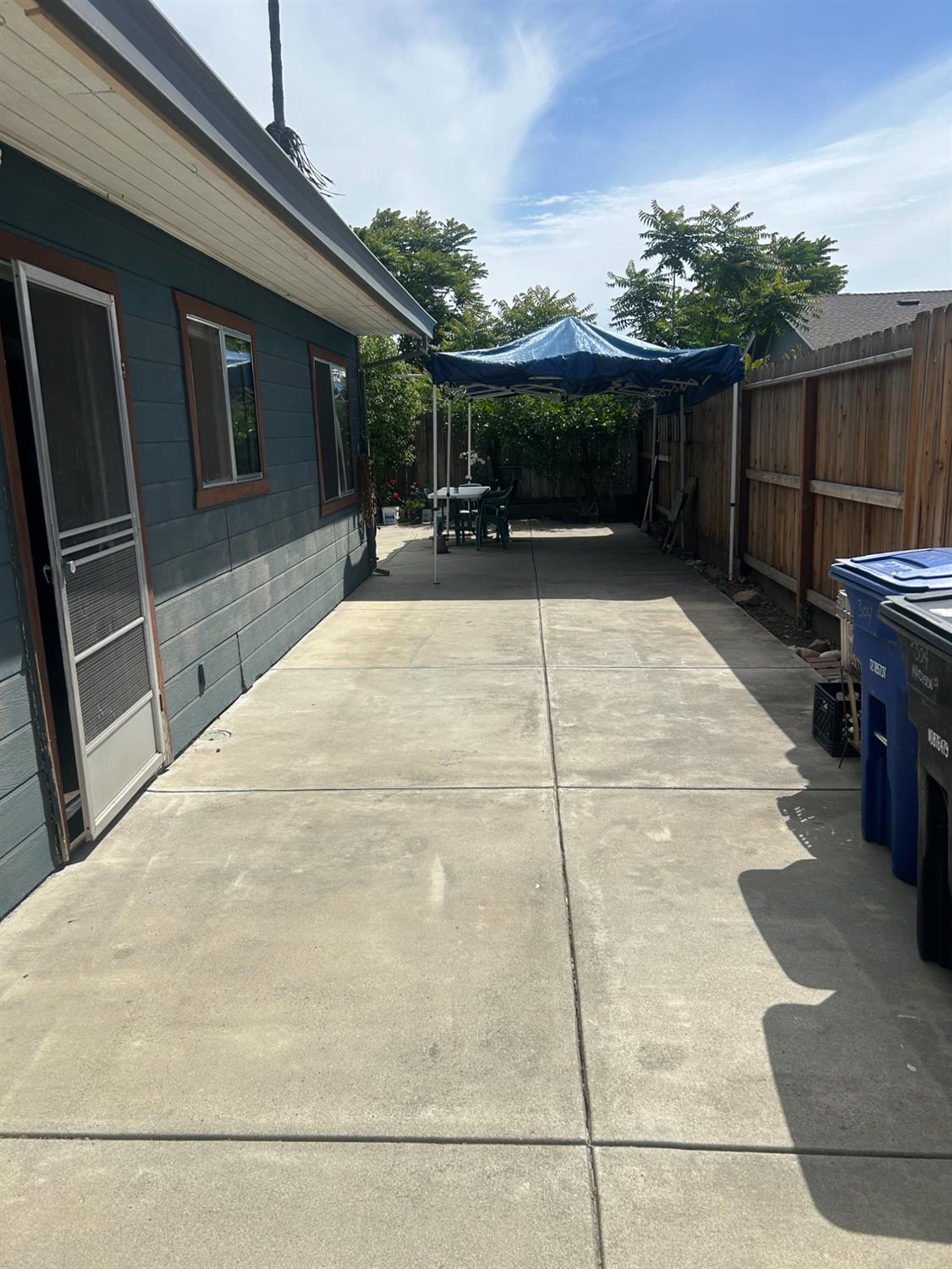 304 W madison St, Modesto, CA 95351