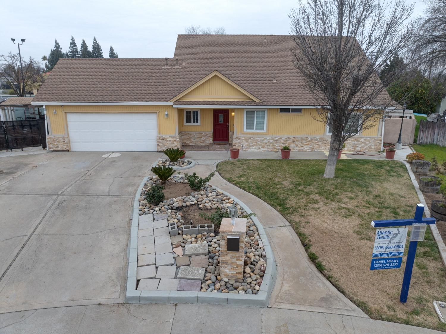 1112 Fruitridge Ct, Modesto, CA 95351