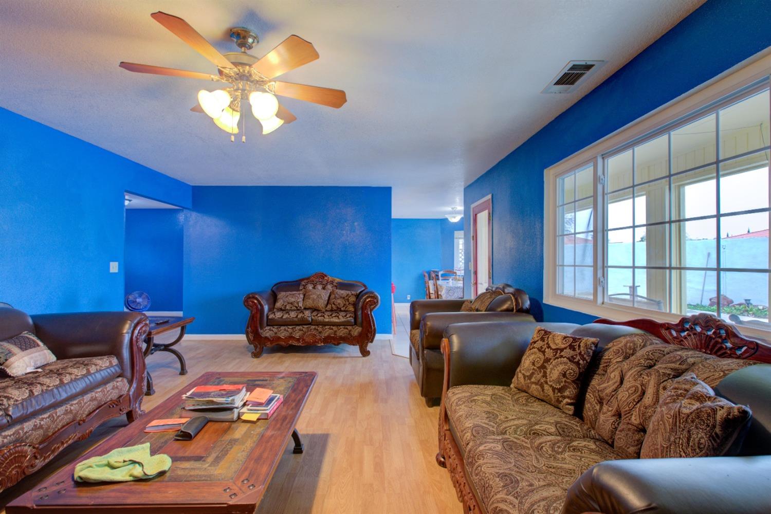 1112 Fruitridge Ct, Modesto, CA 95351