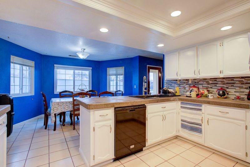 1112 Fruitridge Ct, Modesto, CA 95351