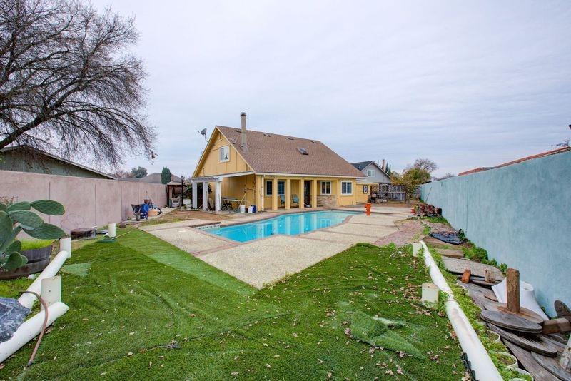 1112 Fruitridge Ct, Modesto, CA 95351