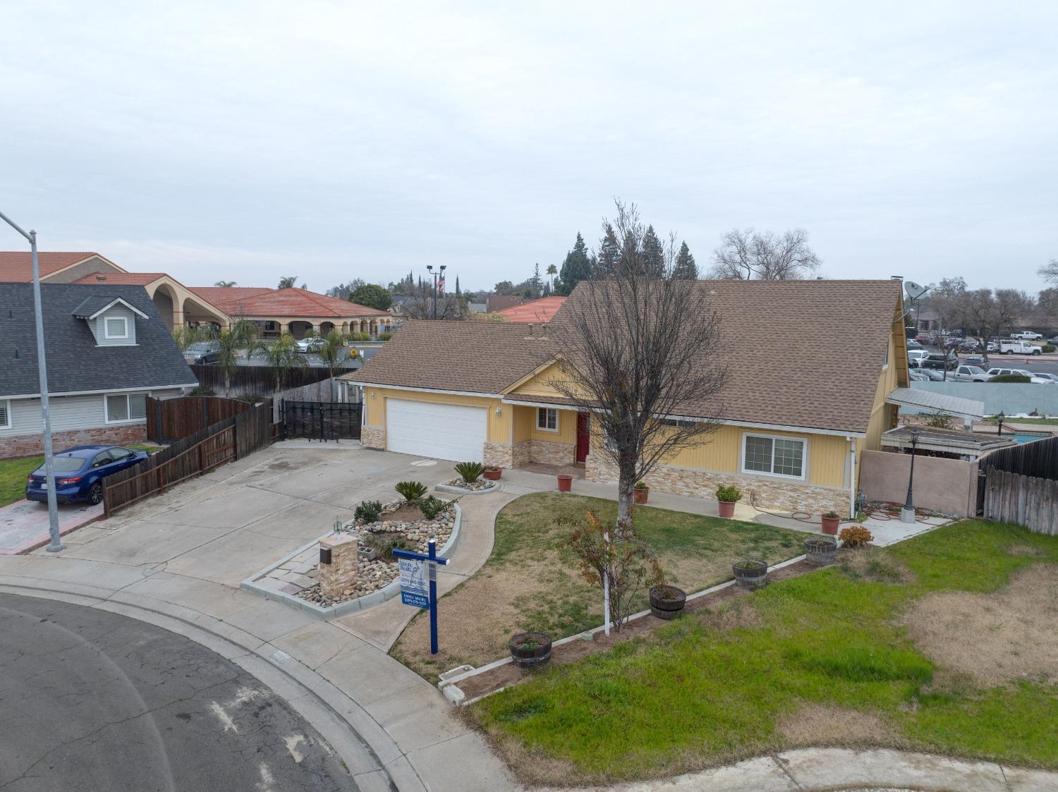 1112 Fruitridge Ct, Modesto, CA 95351