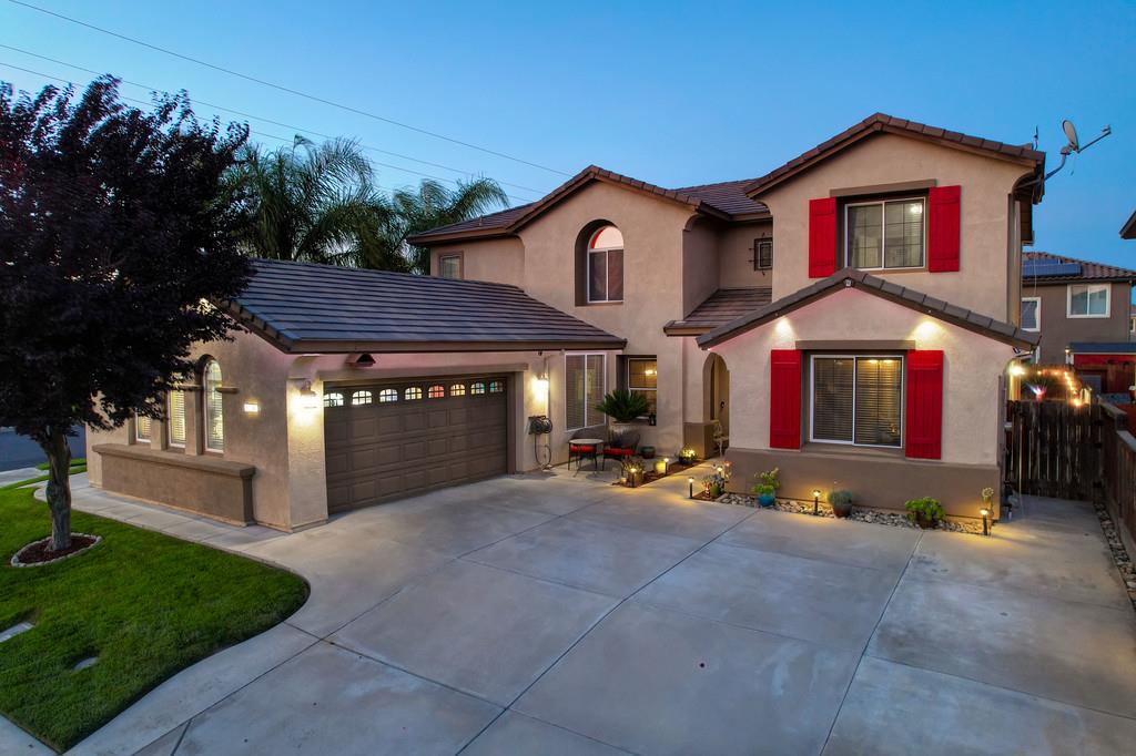 5034 Winding River Ct, Riverbank, CA 95367