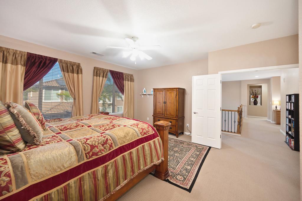 5034 Winding River Ct, Riverbank, CA 95367