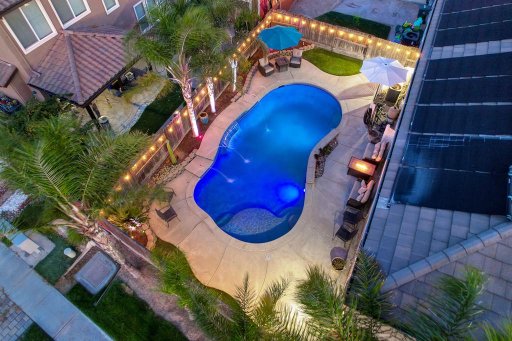 5034 Winding River Ct, Riverbank, CA 95367