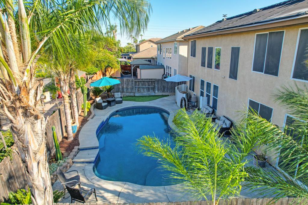 5034 Winding River Ct, Riverbank, CA 95367