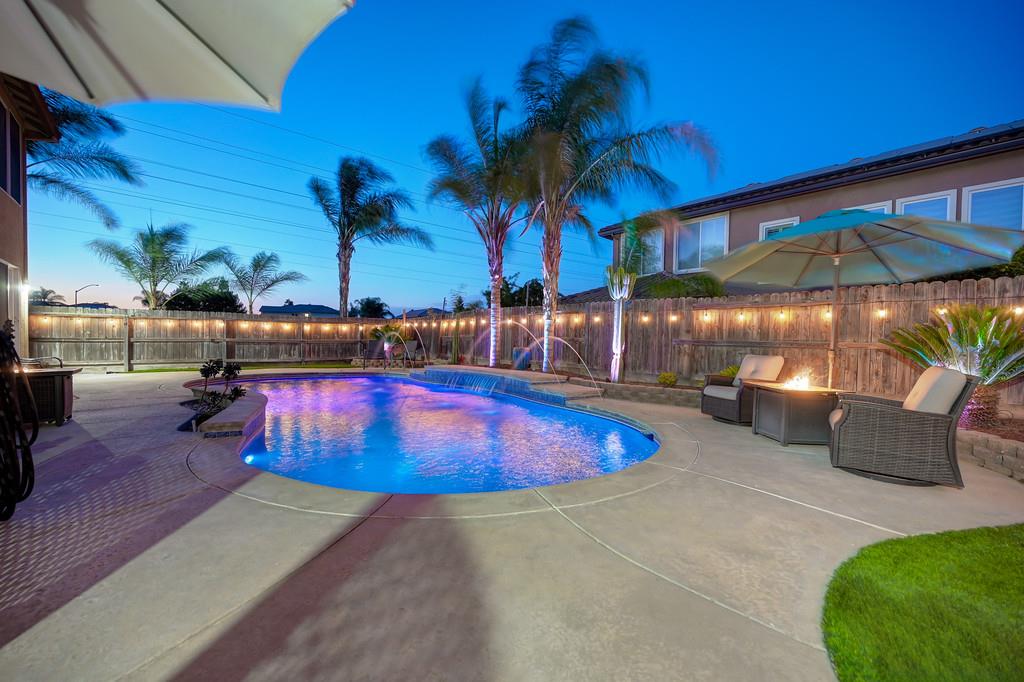 5034 Winding River Ct, Riverbank, CA 95367